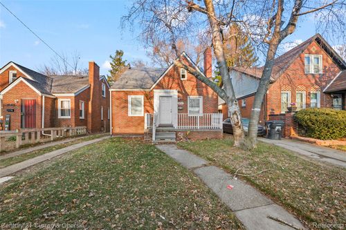 18955 Goulburn St, Detroit, MI, 48205-2144 | Card Image