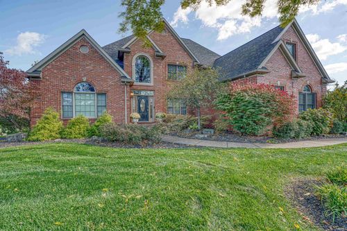 2800 Briarcliff Dr, Newburgh, IN, 47630-8614 | Card Image