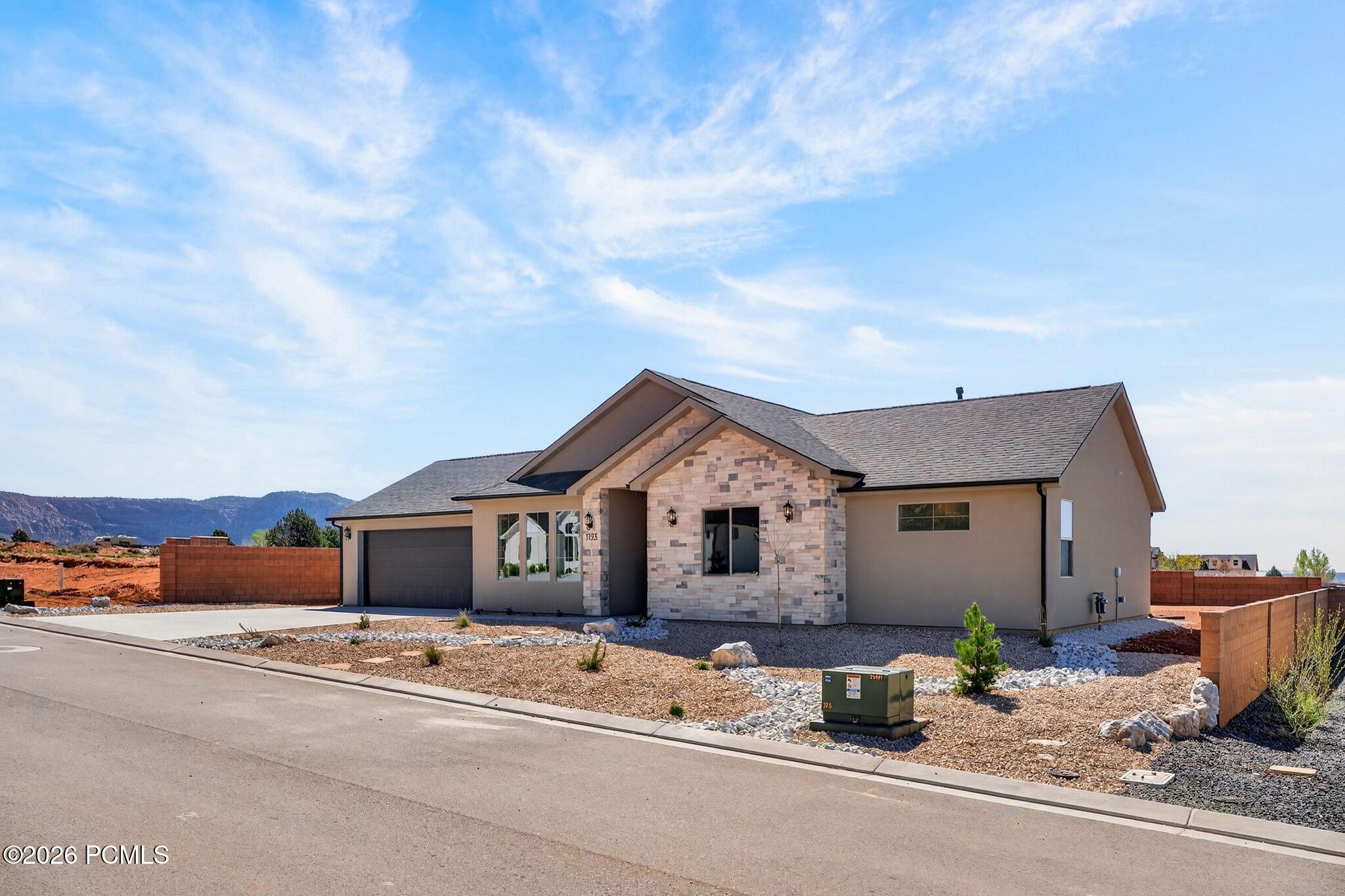 Residential in Hildale 3