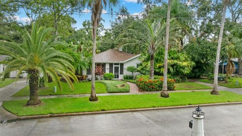 250 Aberdeen St, Dunedin, FL, 34698-7501 | Card Image
