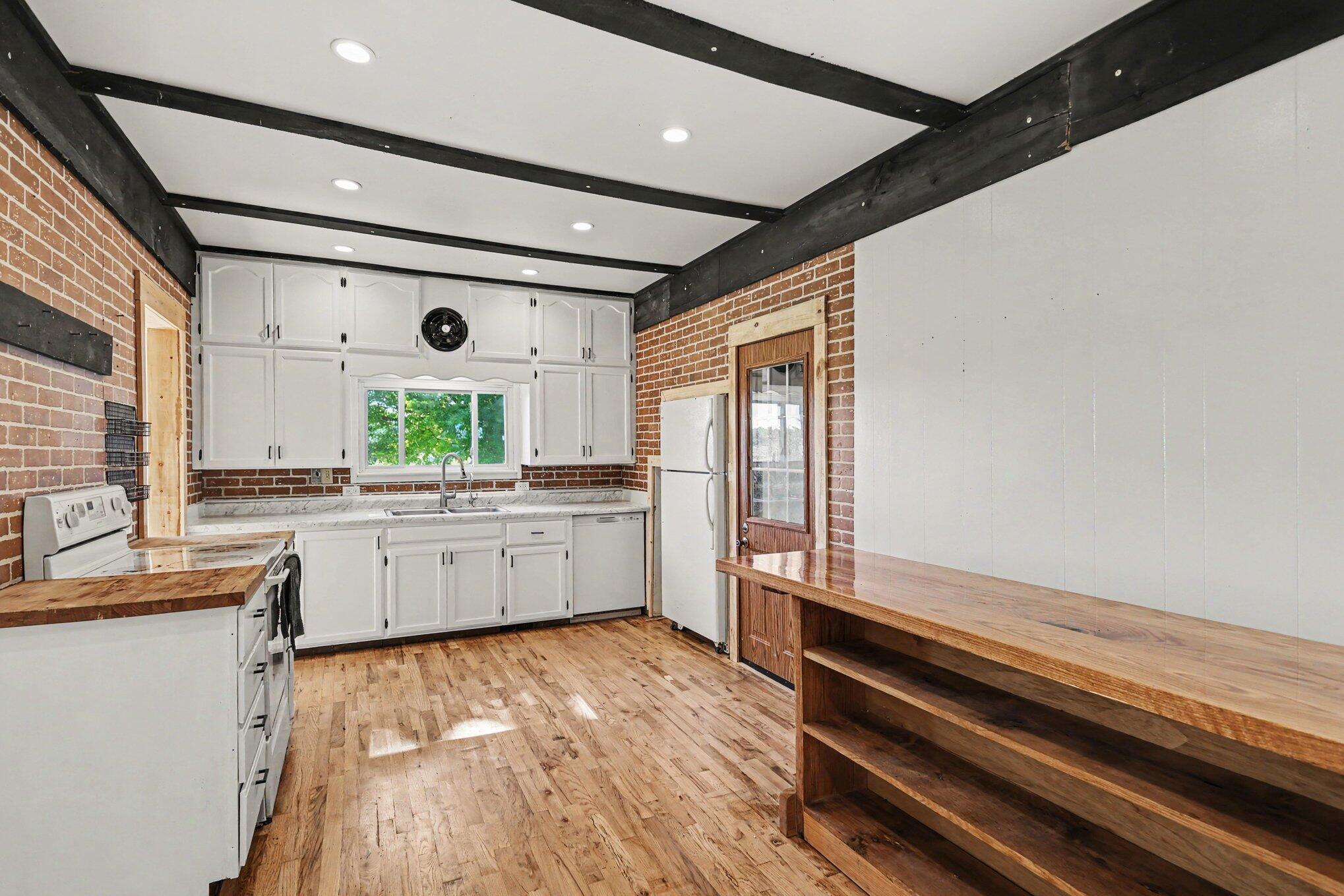 Residential in Bellevue Township 4