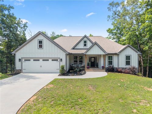 35 Chimney Ln, Cleveland, GA, 30528-3429 | Card Image