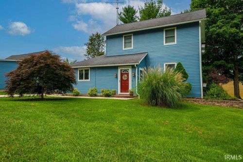 2545 W Delaware Rd, Logansport, IN, 46947-8553 | Card Image