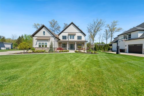 29288 Hampshire Pl, Westlake, OH, 44145-6748 | Card Image