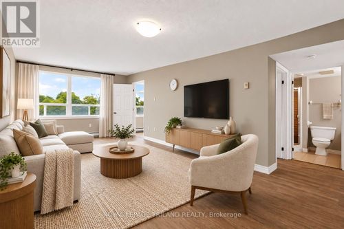 307-1510 Richmond St, London, ON, N6G4V2 | Card Image