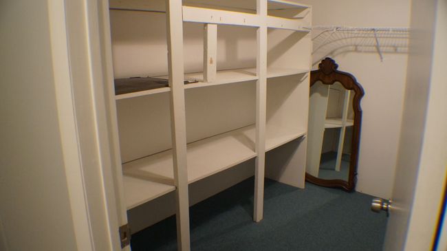 Walkin closet | Image 32