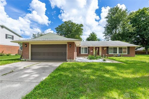 5314 Brainard Dr, Kettering, OH, 45440-2802 | Card Image