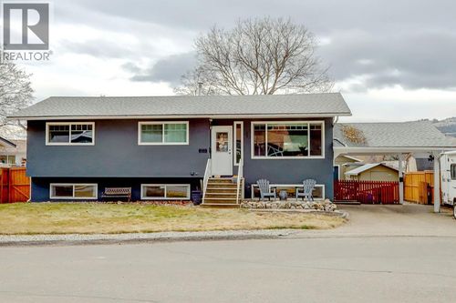 4504 16 Street, Vernon, BC, V1T3Y3 | Card Image