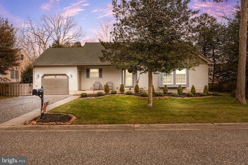 14 Thistle Ln, CAPE MAY, NJ, 08204-4471 | Card Image