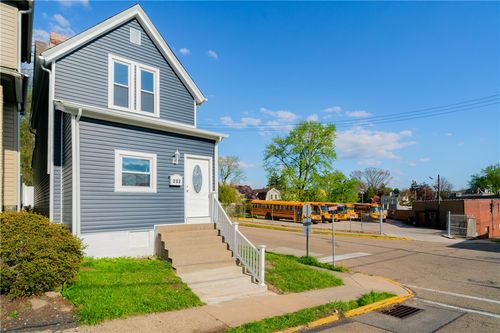 202 Hazelwood Ave, Bellevue, PA, 15202-1416 | Card Image