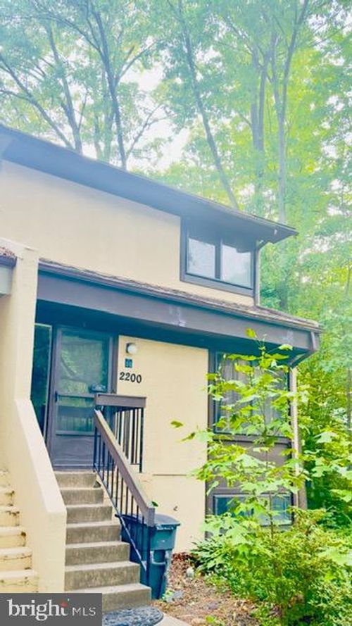 2200 White Cornus Ln, RESTON, VA, 20191-1156 | Card Image