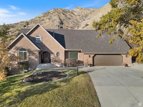 2078 Spring Oaks Dr, Springville, UT, 84663-2709 | Card Image