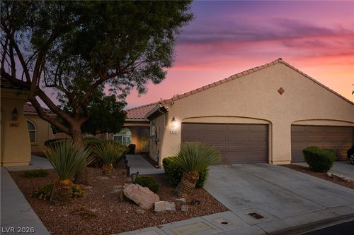 8648 Deering Bay Dr, Las Vegas, NV, 89131-1757 | Card Image