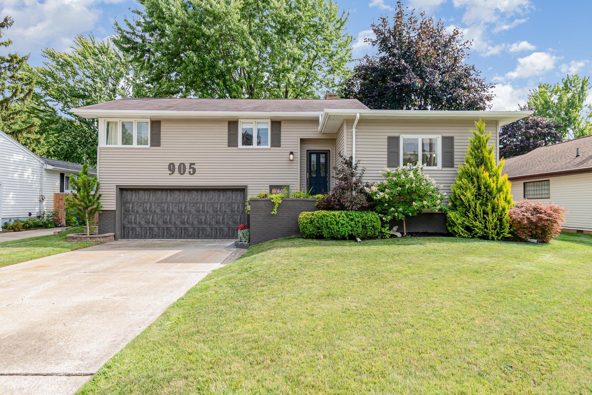 Hart St, Bay City, MI 48706