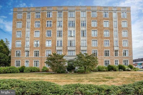 unit-208-1525 N Front St, HARRISBURG, PA, 17102-2563 | Card Image