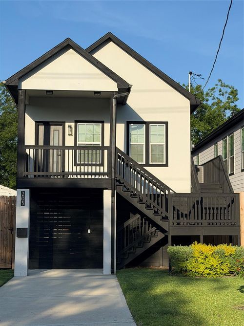 203 3rd Street, Rosenberg, TX, 77471 | Card Image