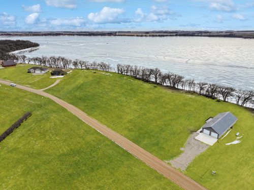 28 Jayvee Ln, Garvin, MN, 56132-7600 | Card Image