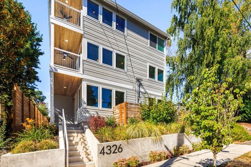 4326 Sw Mills St, Seattle, WA, 98136 | Card Image