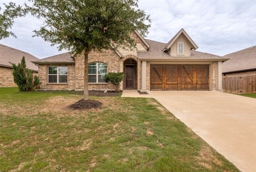 541 Windrow Ln, Waxahachie, TX, 75165-1621 | Card Image