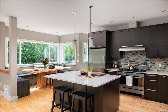 3022 Sarah Dr, House other with 5 bedrooms, 4 bathrooms and 5 parking in Sooke BC | Image 9