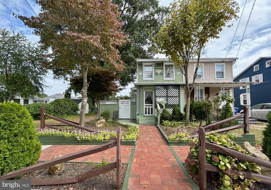 Chestnut St, Florence, NJ 08518