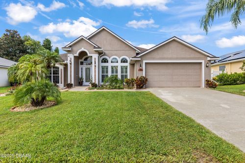 484 Kettering Rd, Deltona, FL, 32725-5619 | Card Image