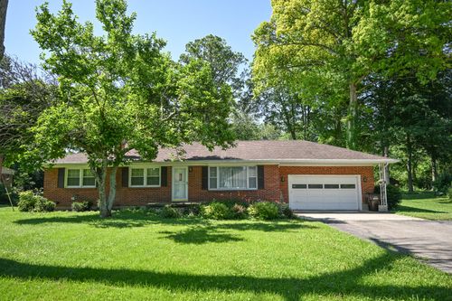 645 Dorchester Dr, Springfield, OH, 45506-3757 | Card Image