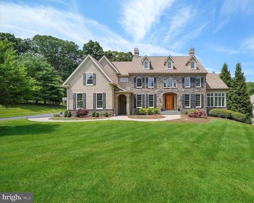 210 Fulling Dr, Chadds Ford, PA, 19317-9211 | Card Image