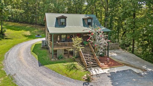 1091 Rocky Top Ln, Bakewell, TN, 37373-7822 | Card Image