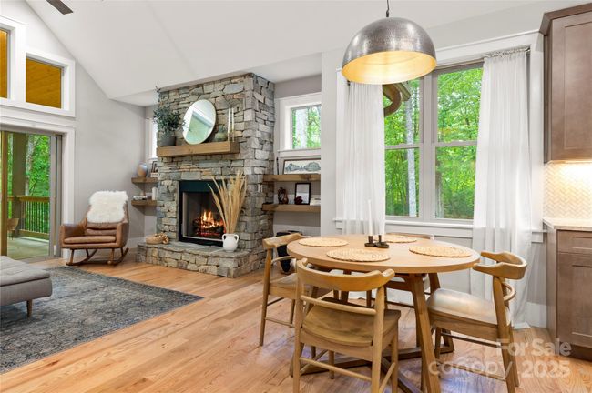68 Huckleberry Ridge Ln, House other with 3 bedrooms, 3 bathrooms and null parking in Zirconia NC | Image 4