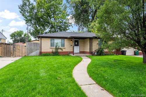 4698 E Mexico Ave, Denver, CO, 80222-3814 | Card Image