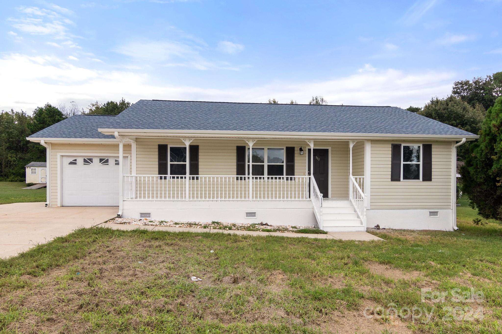 Hampton Glen Dr, Statesville, NC 28625