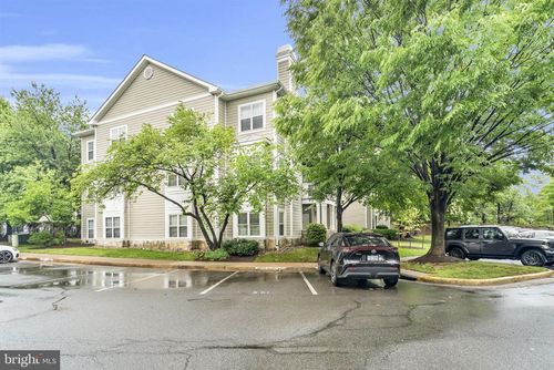 31-1701 Lake Shore Crest Dr, RESTON, VA, 20190-3249 | Card Image