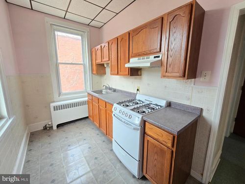 2-second-floor-5315 Master St, Philadelphia, PA, 19131-4028 | Card Image