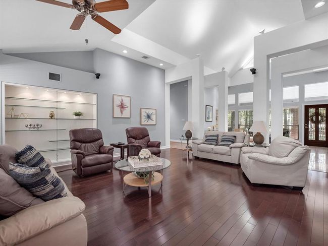 715 Commons Lakeview Dr, House other with 3 bedrooms, 3 bathrooms and null parking in Huffman TX | Image 12