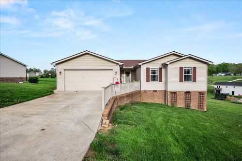 270 Hickory Hill Dr, Corbin, KY, 40701-2856 | Card Image