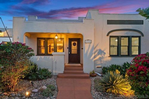 4544 Kensington Dr, San Diego, CA, 92116-3805 | Card Image