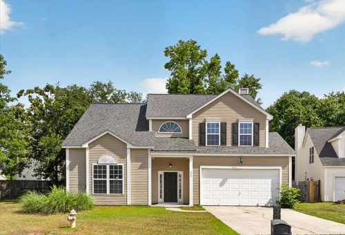 215 Evesham Dr, Summerville, SC, 29485-5848 | Card Image