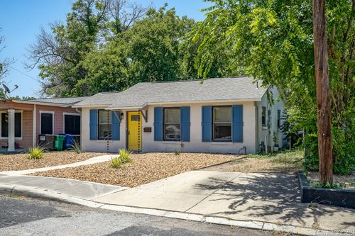 530 E Myrtle St, San Antonio, TX, 78212-4051 | Card Image