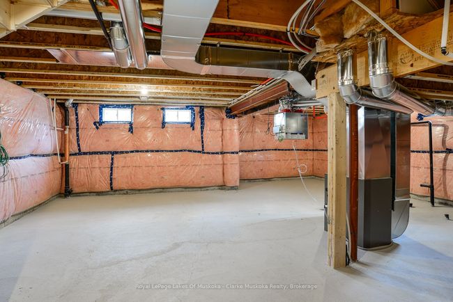 225 Mceachern Lane, House other with 4 bedrooms, 3 bathrooms and 2 parking in Gravenhurst ON | Image 25