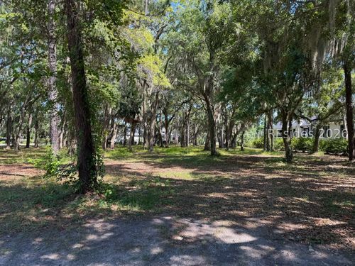 102 Inverness Dr, Bluffton, SC, 29910-4975 | Card Image