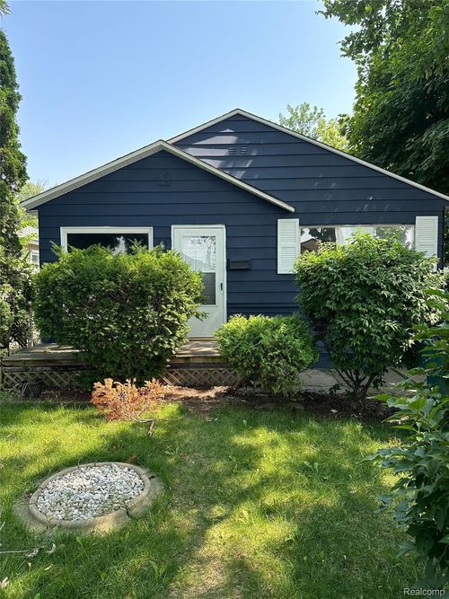1580 University Ave, Lincoln Park, MI, 48146-1641 | Card Image