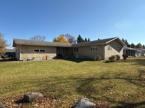 306 6th Street W, Ada, MN, 56510 | Card Image