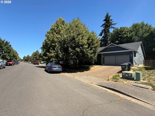 851 Griffin Dr, Monmouth, OR, 97361-1619 | Card Image