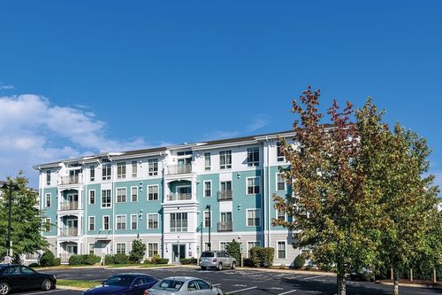 4205-4 Repton Cir, Watertown, MA, 02472 | Card Image