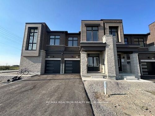 8 Hartington St, Kleinburg, ON, L4H5J7 | Card Image