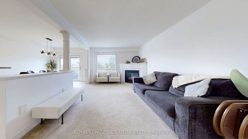 23-2871 Darien Rd, Burlington, ON, L7M4R6 | Card Image