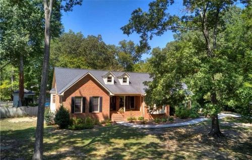 212 Rolling Oaks Dr Nw, Rome, GA, 30165-1749 | Card Image