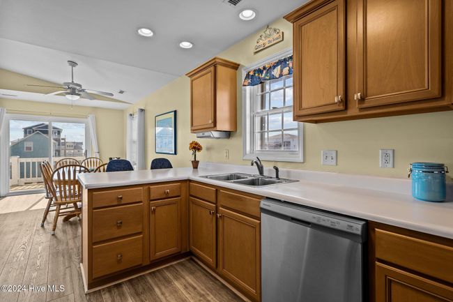 2381 Island Dr, House other with 4 bedrooms, 3 bathrooms and 2 parking in N Topsail Beach NC | Image 14