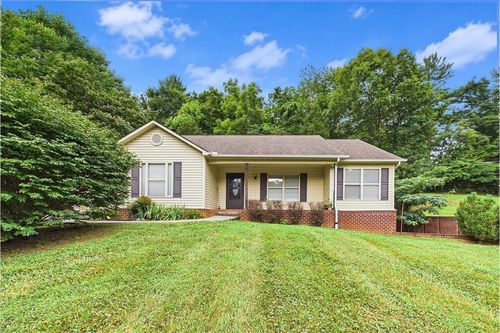 2599 Kaley Dr, Talbott, TN, 37877-9090 | Card Image